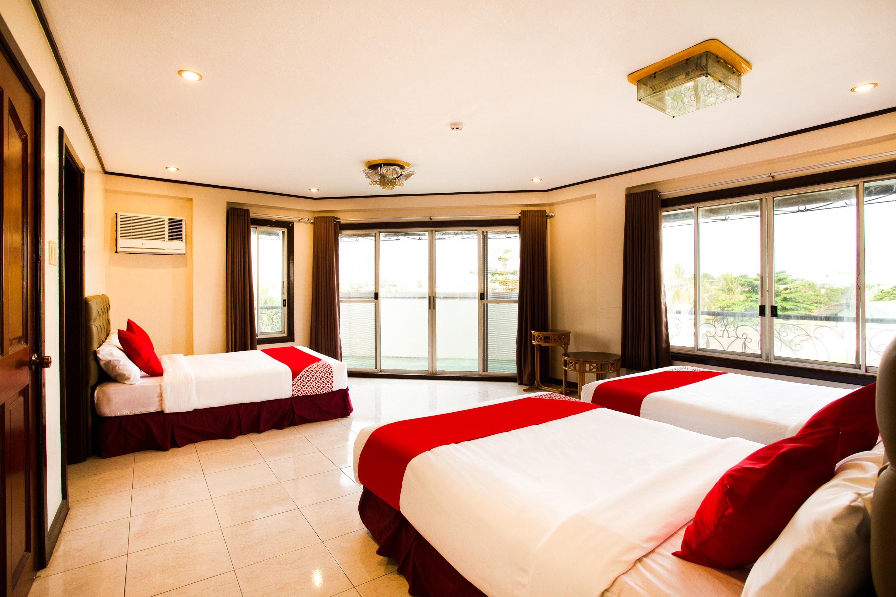 Oyo 414 Humberto'S Hotel Davao City Eksteriør bilde